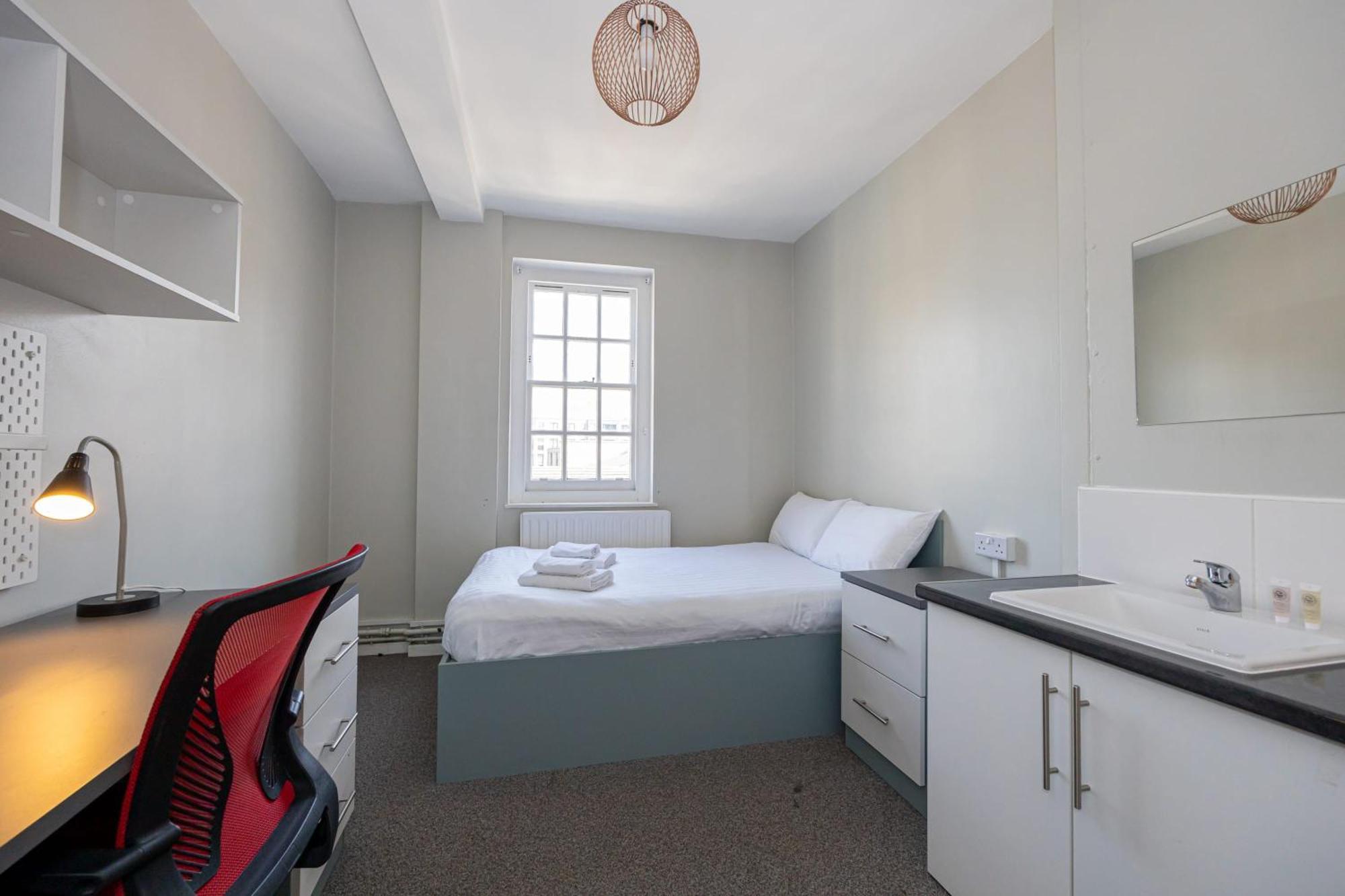 Spacious Room With Shared Facilities Londra Esterno foto
