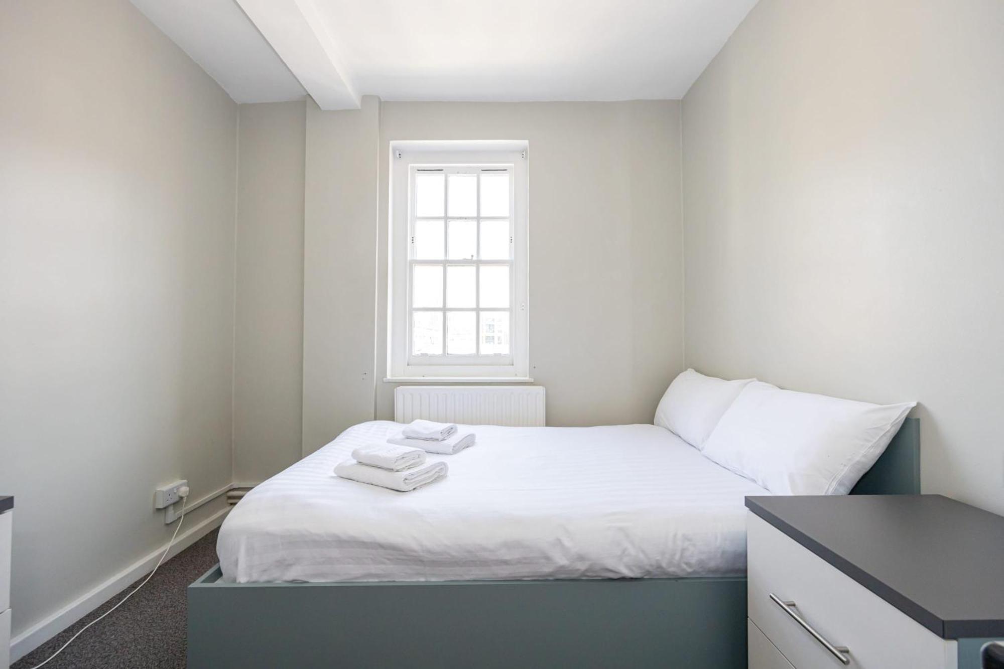 Spacious Room With Shared Facilities Londra Esterno foto